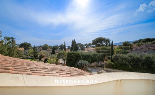 House in La Ciotat, Provence-Alpes-Côte d'Azur, France 1