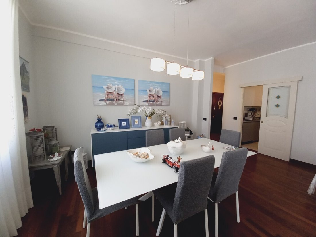 Apartment in Historic Center, Viareggio, Tuscany 5 - 18123483