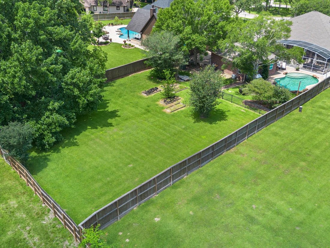 House in Friendswood, Texas, United States 3 - 18122581