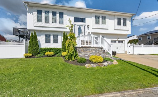 Casa a Seaford, New York, Stati Uniti 1
