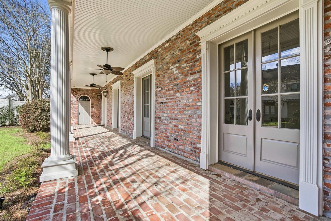 House in Baton Rouge, Louisiana, United States 3 - 18123275