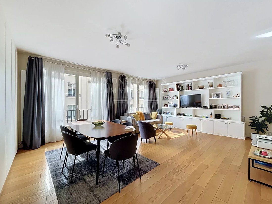 Appartamento a Muette Nord, Paris 16e Arrondissement, Parigi 5 - 18120003