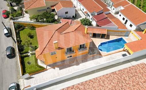 Haus in Carvoeira, Lissabon, Portugal 1