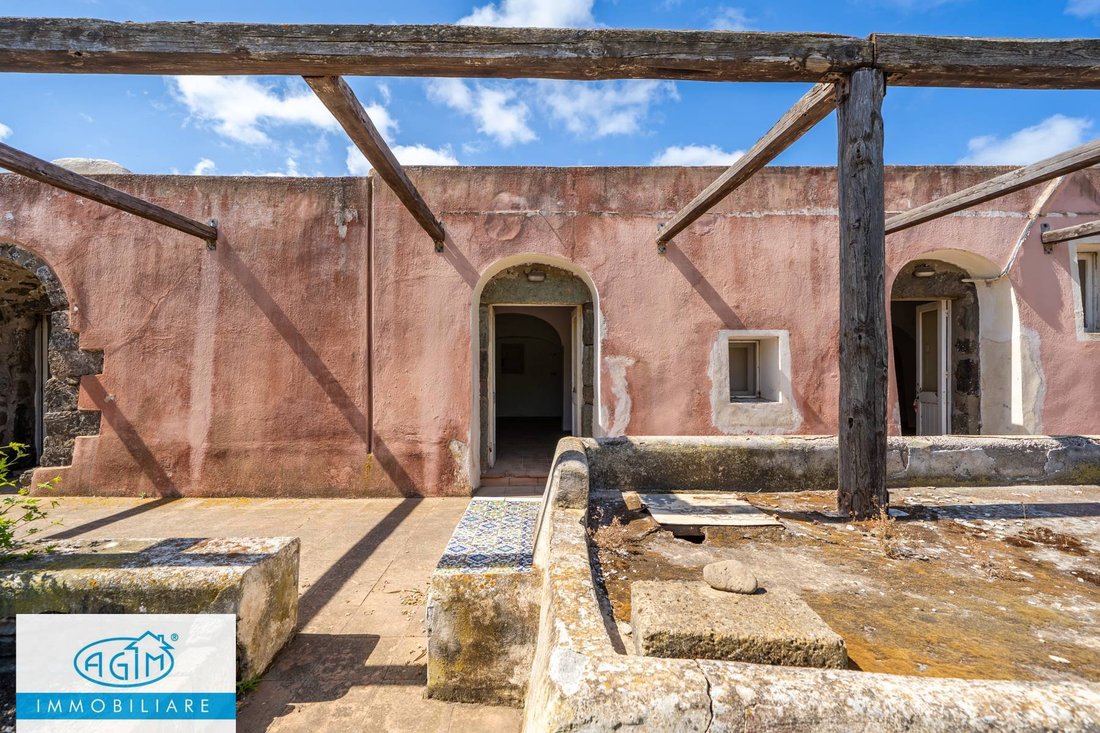 Villa a Pantelleria, Sicilia, Italia 1 - 17732036