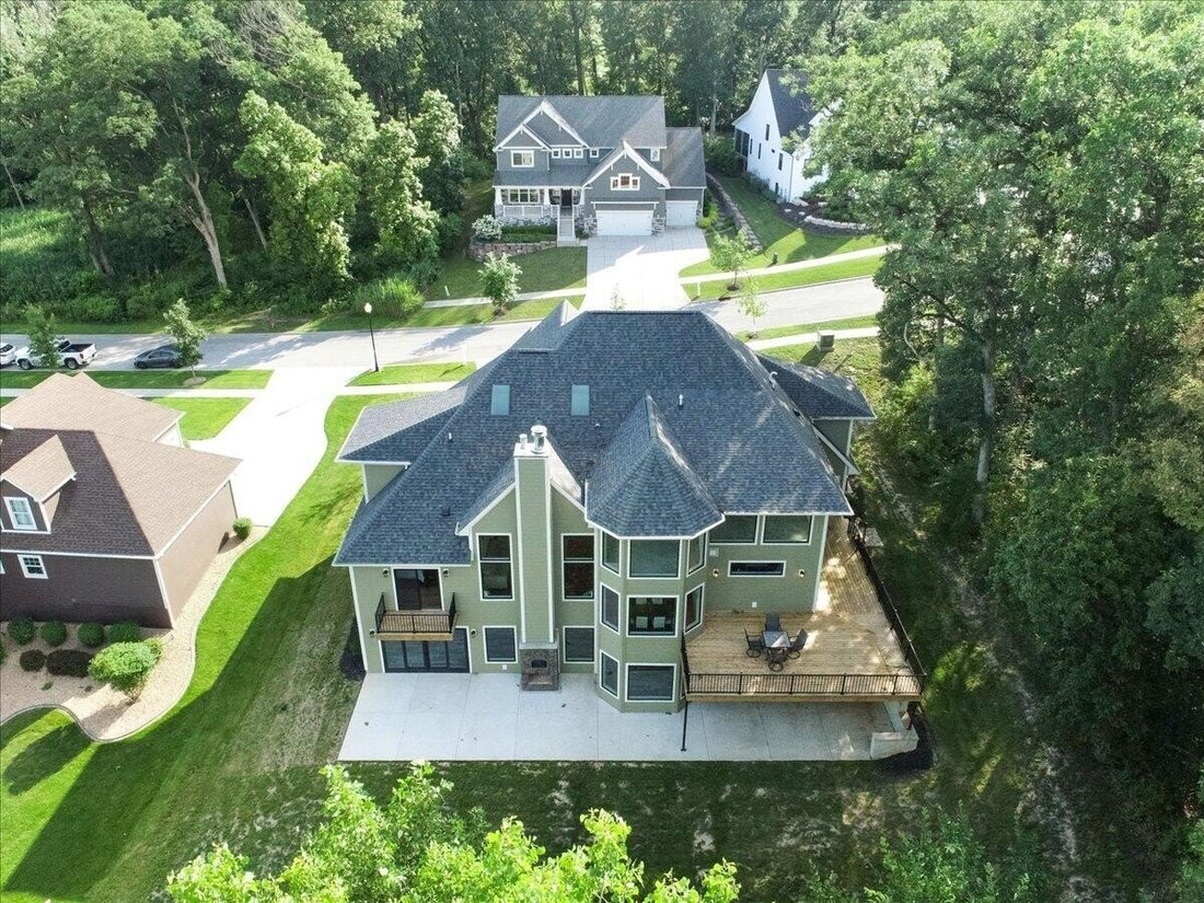 House in Crown Point, Indiana, United States 3 - 18124448