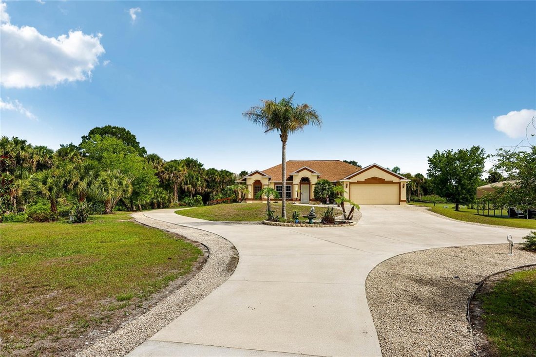 House in Cocoa, Florida, United States 1 - 18119059