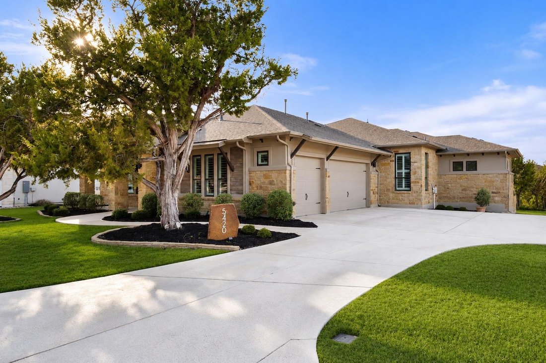 House in Jonestown, Texas, United States 2 - 17305859