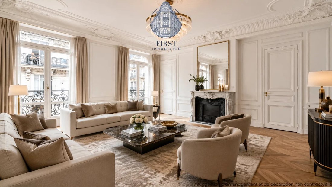 Apartment in Triangle d'Or, Paris 8e Arrondissement, Paris 1 - 18120055