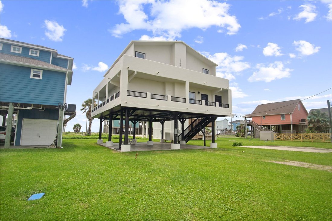 House in Bolivar Peninsula, Texas, United States 1 - 18122577