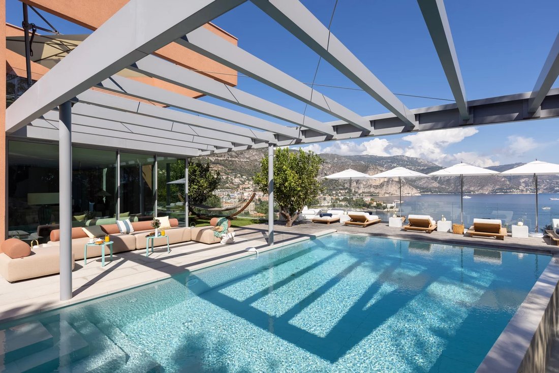 Villa in Saint-Jean-Cap-Ferrat, Provence-Alpes-Côte d'Azur, France 4 - 18119745