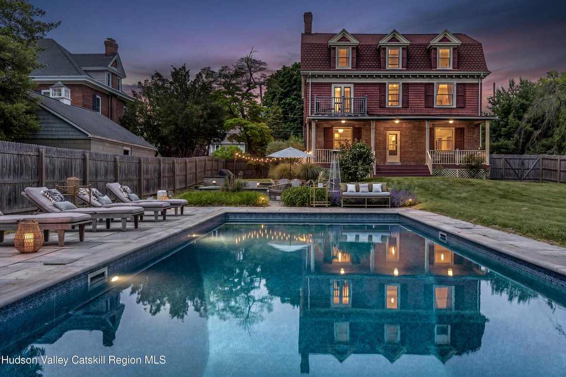 House in Beacon, New York, United States 3 - 17135286