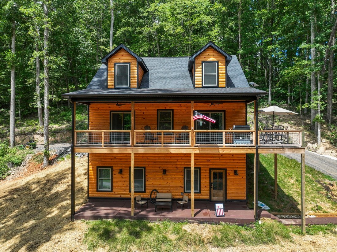House in Bon Aqua, Tennessee, United States 1 - 18122751