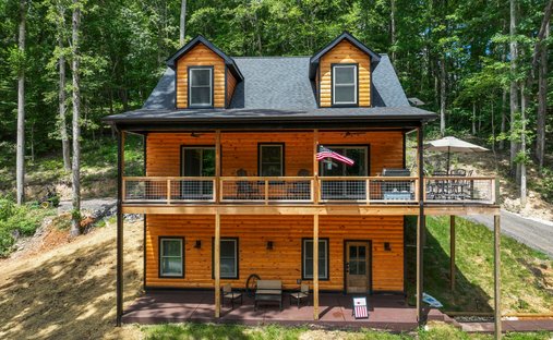 House in Bon Aqua, Tennessee, United States 1