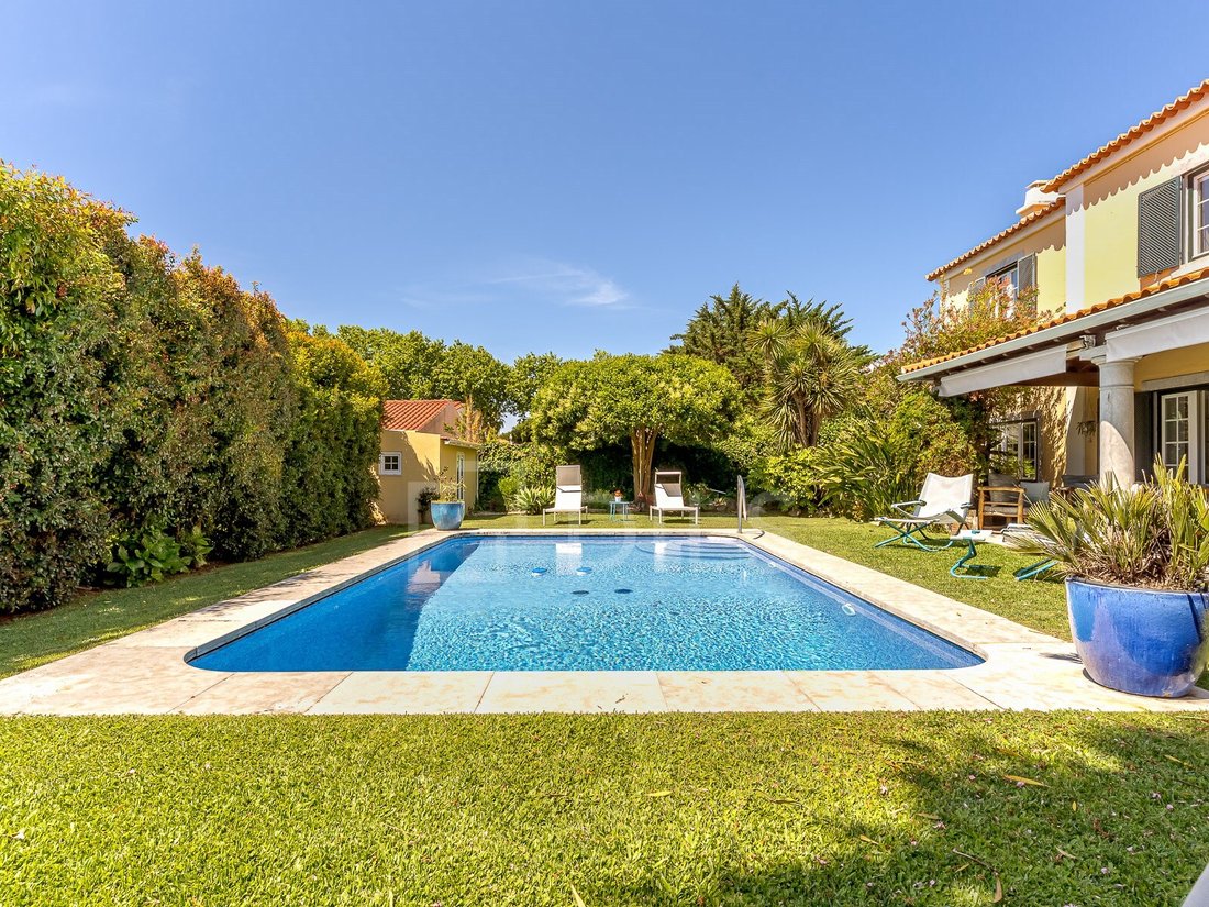 House in Cascais e Estoril, Lisbon, Portugal 2 - 18123797
