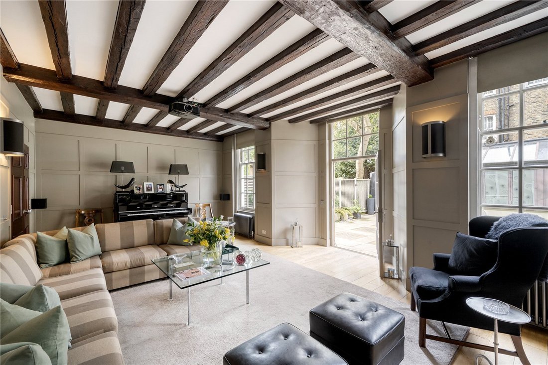 House in Chelsea, Kensington And Chelsea, England 2 - 14010432