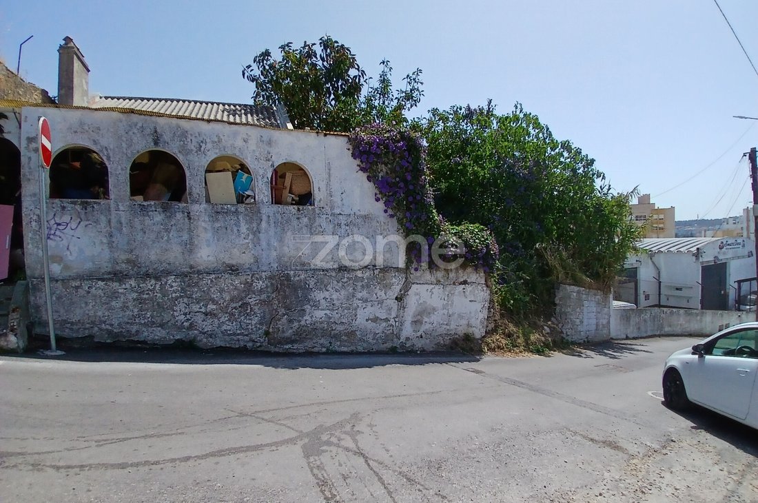 Land in Falagueira-Venda Nova, Lisbon, Portugal 4 - 18124279