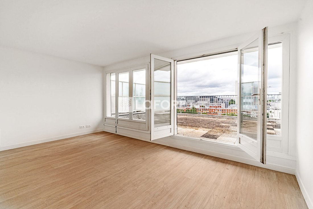 Apartment in Nationale-Deux Moulins, Paris 13e Arrondissement, Paris 2 - 18117394