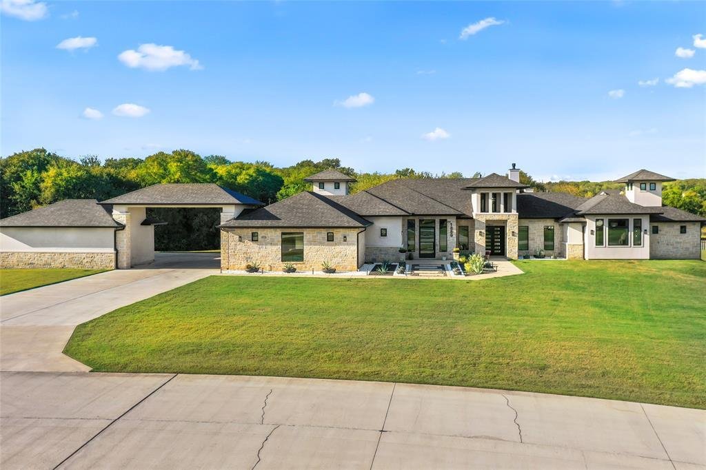 House in Lantana, Texas, United States 2 - 18119497