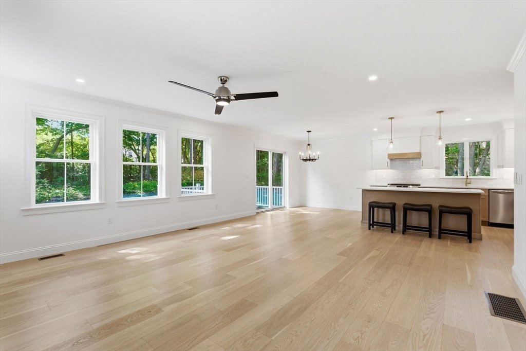House in Gloucester, Massachusetts, United States 4 - 18124464