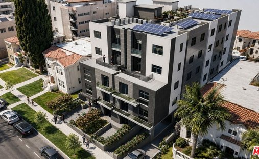 Land in Los Angeles, California, United States 1