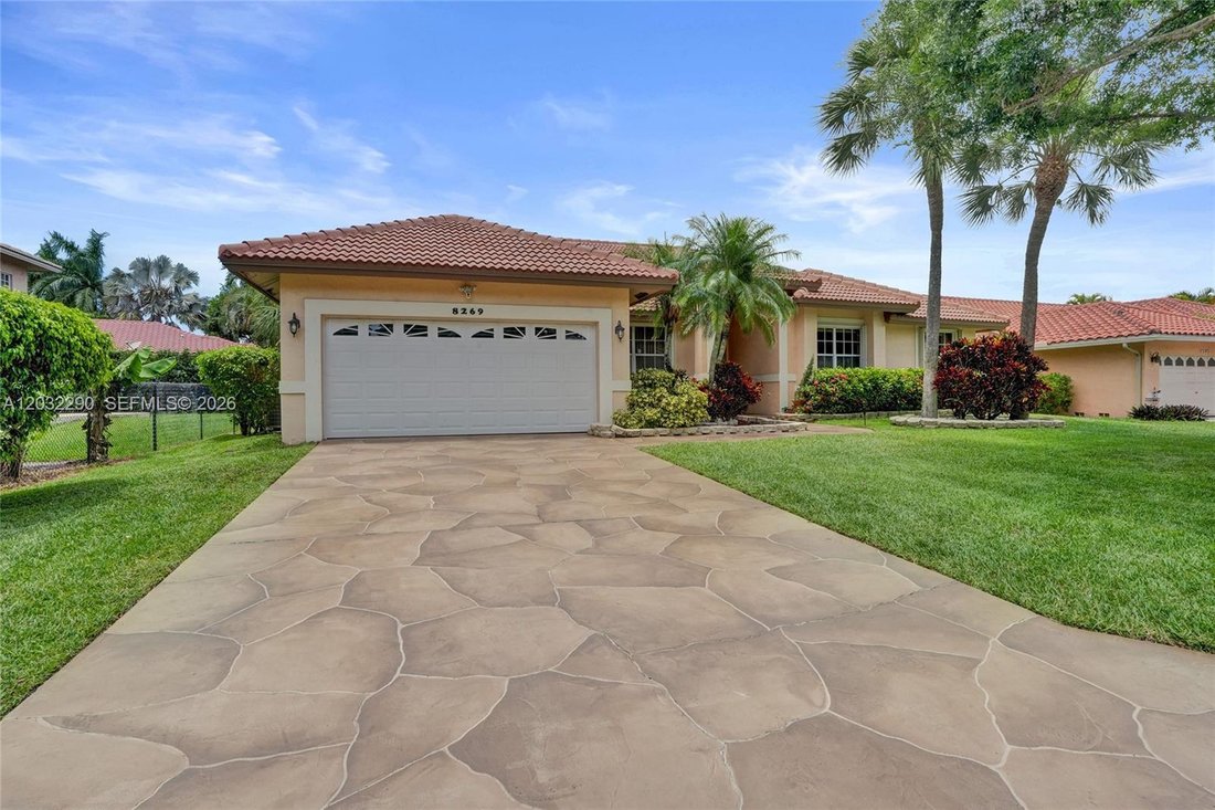House in Coral Springs, Florida, United States 1 - 18120001