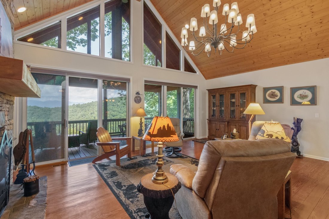 House in Highlands, North Carolina, United States 4 - 18124414