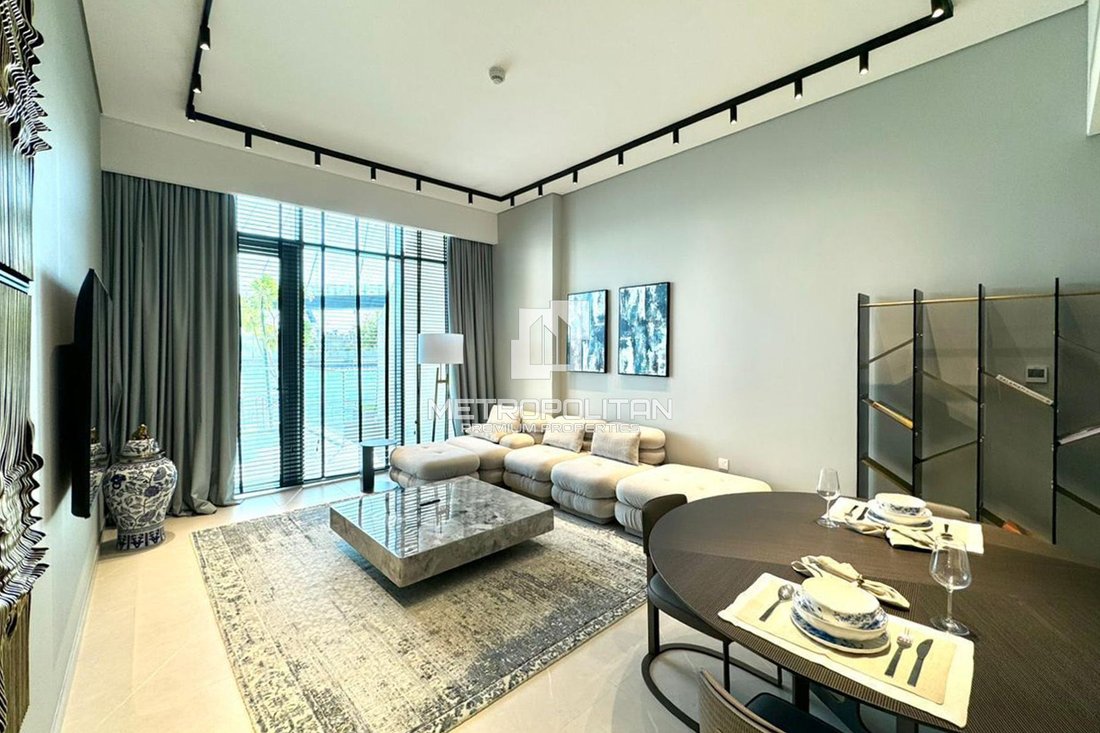 Apartment in Al Wasl, Dubai, United Arab Emirates 1 - 18120356