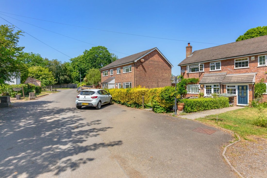 House in Laughton, England 4 - 18119810