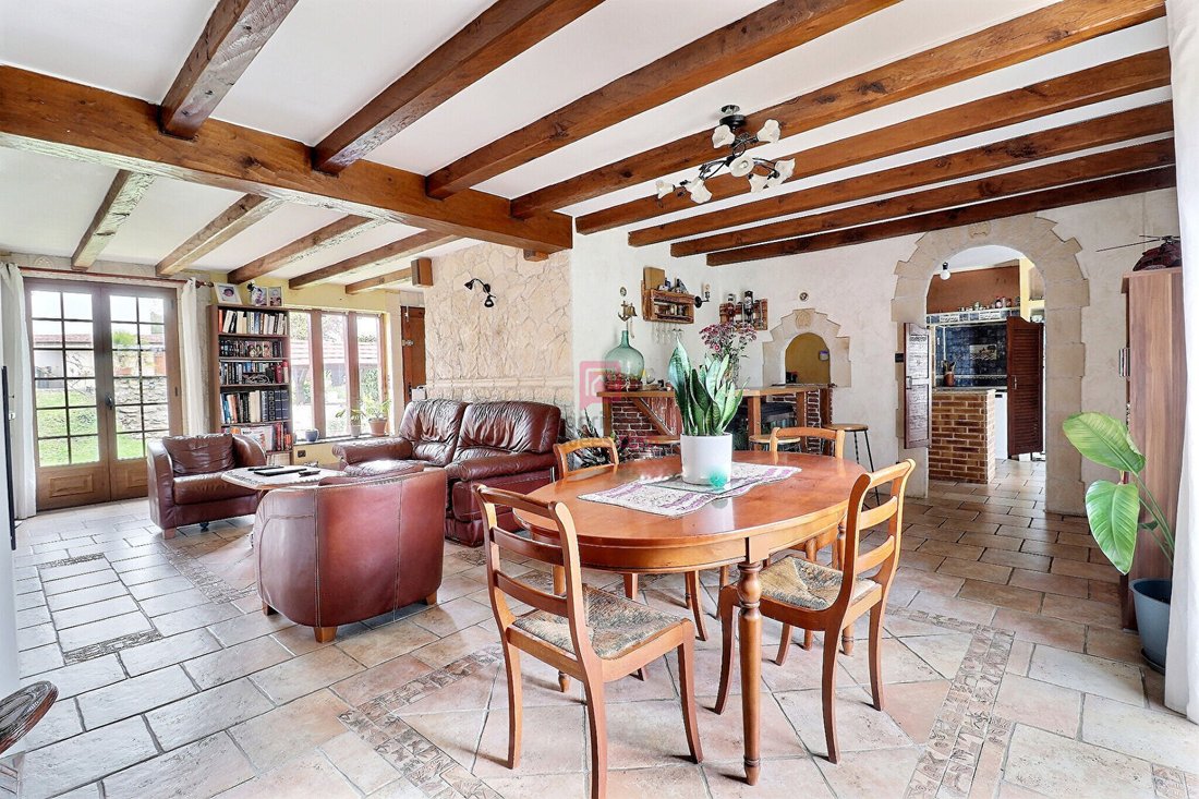 Villa in Carouge Joncs Marins, Bretigny-sur-Orge, France 3 - 18123964