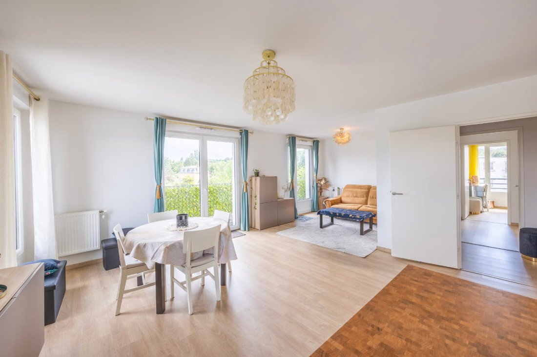Apartment in Lagny-sur-Marne, Ile-de-France, France 3 - 18119404