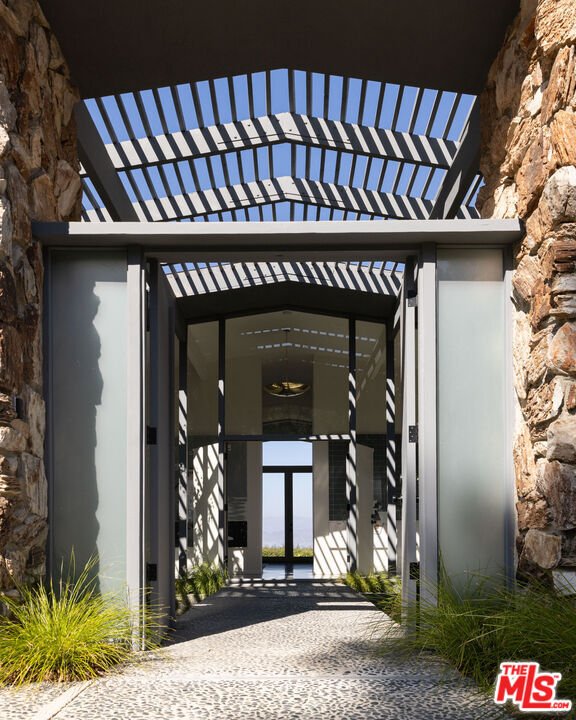 House in Los Angeles, California, United States 1 - 18119985