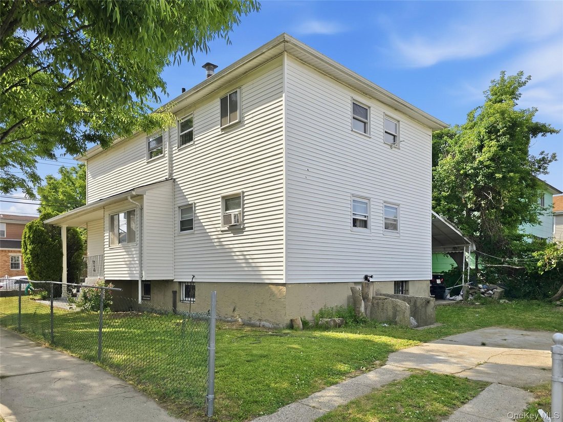 House in New York, New York, United States 3 - 18122062