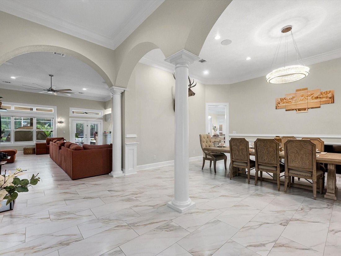 House in Friendswood, Texas, United States 5 - 18122581