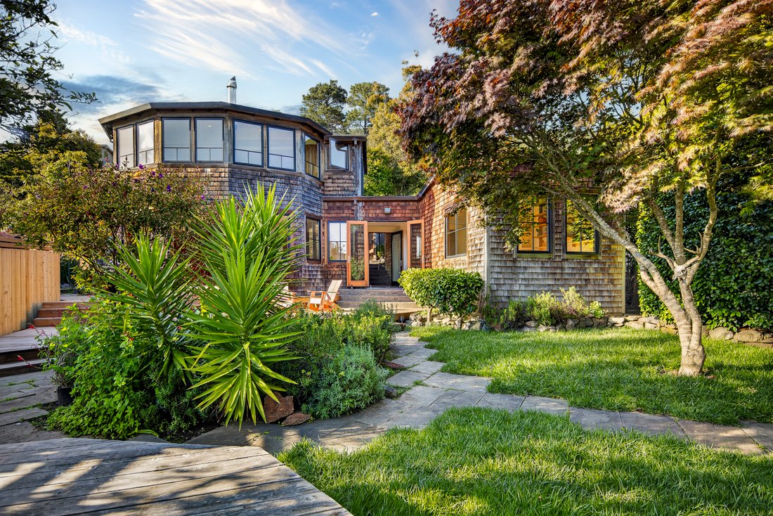 House in Stinson Beach, California, United States 1 - 18120472