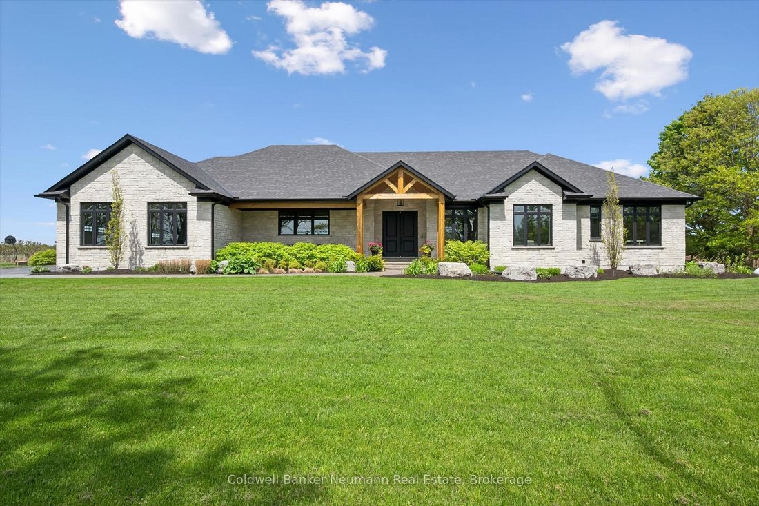 House in Rockwood, Ontario, Canada 1 - 18119554