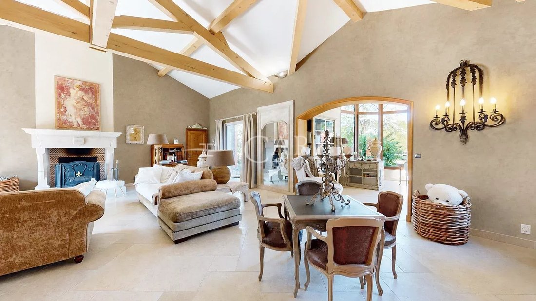 Estate in Genas, Auvergne-Rhône-Alpes, France 4 - 15594194