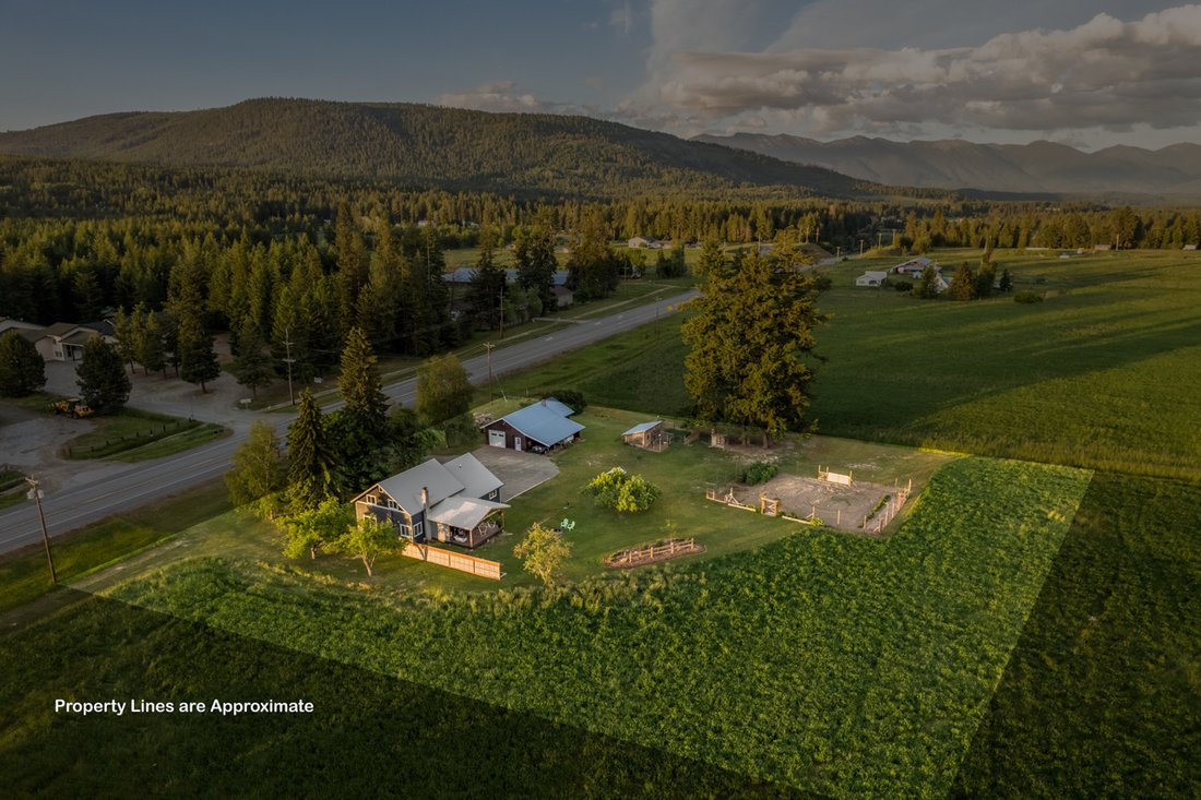 House in Bonners Ferry, Idaho, United States 2 - 18120813