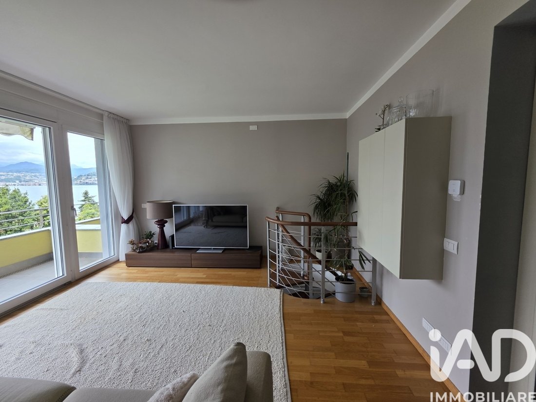 Apartment in Campione d'Italia, Lombardy, Italy 5 - 18124402