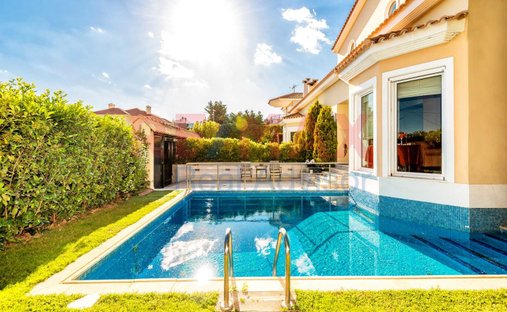Villa in Vari, Attica, Greece 1