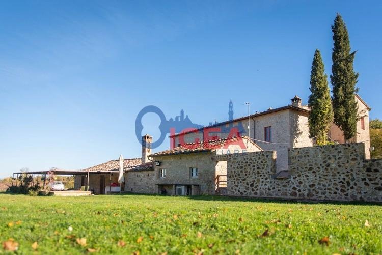 Colle di Val d'Elsa, Tuscany, Italy 3 - 17847074