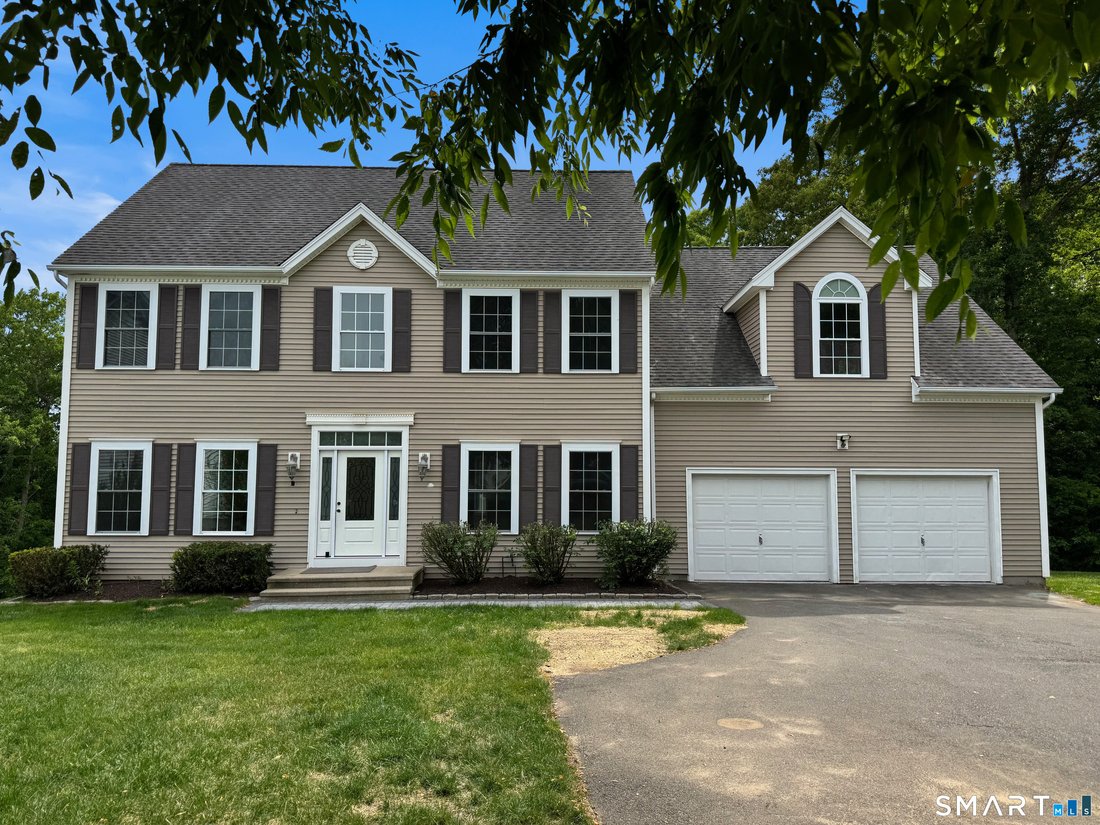 Condo in Monroe, Connecticut, United States 1 - 17999120