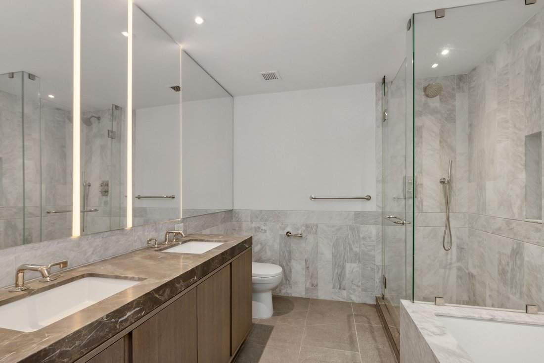 Condo in New York, New York, United States 4 - 18123706
