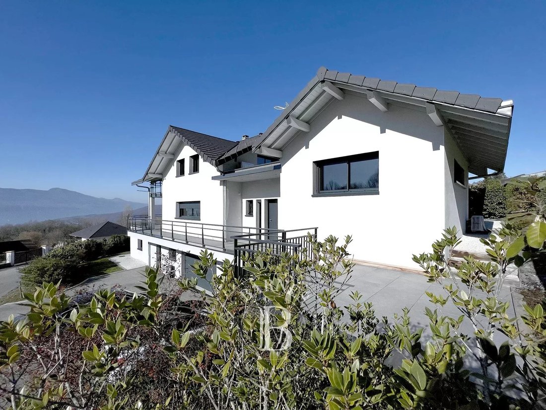 House in Centre Ville Nord, Aix-les-Bains, France 2 - 12586145