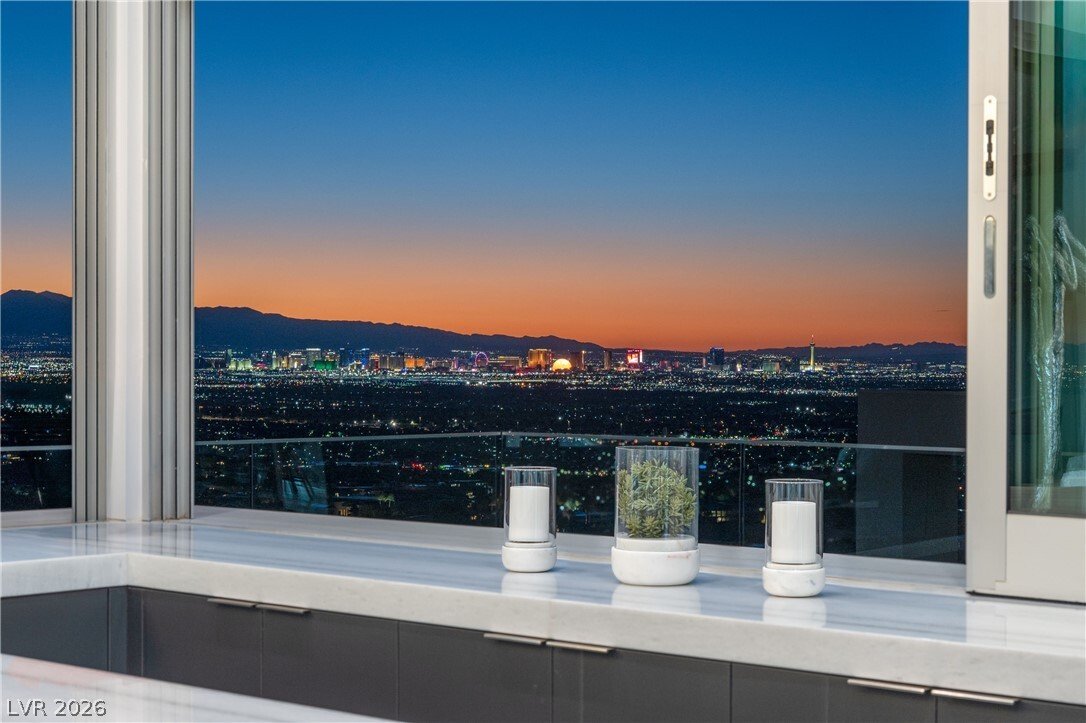House in Henderson, Nevada, United States 3 - 18121468