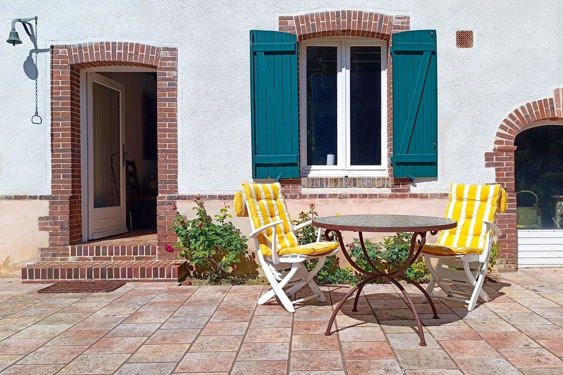 House in Nogent-le-Roi, Centre-Val de Loire, France 2 - 18122334