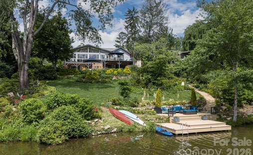 House in Asheville, North Carolina, United States 1