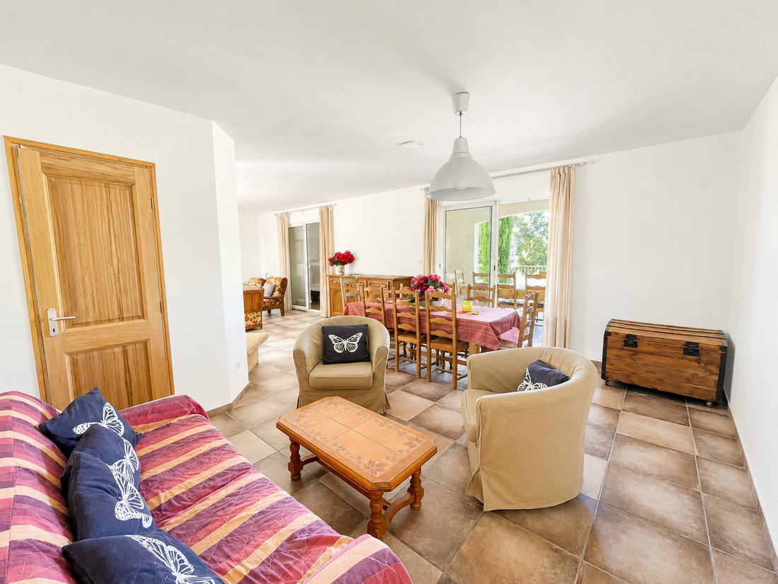 Villa in La Londe-les-Maures, Provence-Alpes-Côte d'Azur, France 4 - 18026609