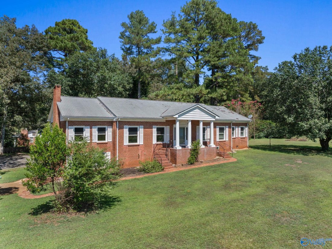 House in Florence, Alabama, United States 3 - 18121381