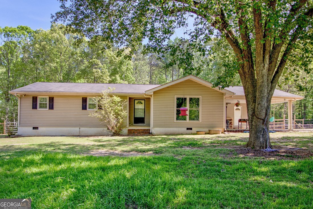 House in Senoia, Georgia, United States 2 - 18123386
