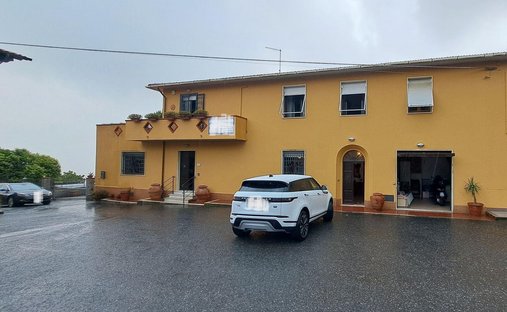 Villa in Castelnuovo della Misericordia, Tuscany, Italy 1